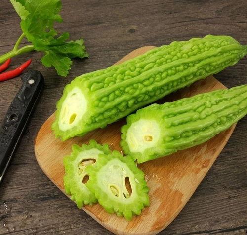 德蒙吃瓜,揭秘娱乐圈幕后真相